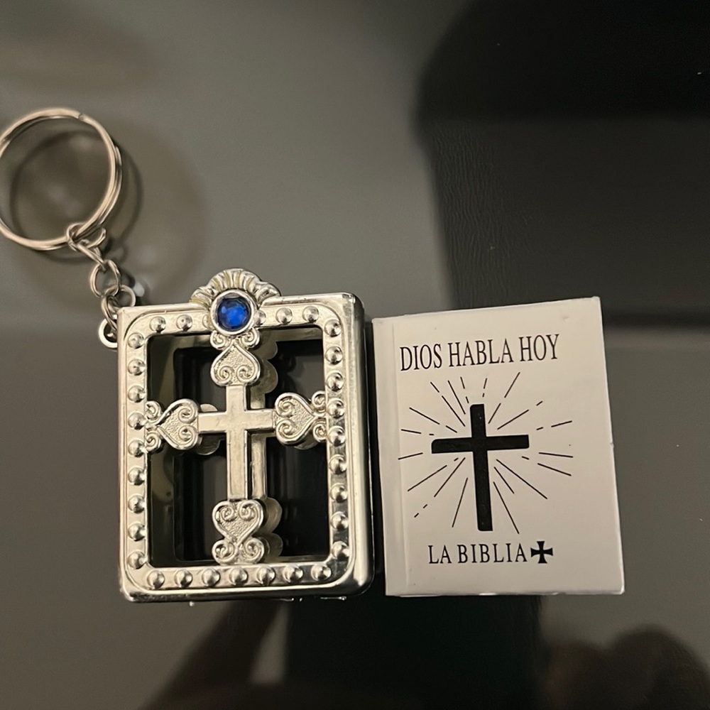 Book Small Bible.